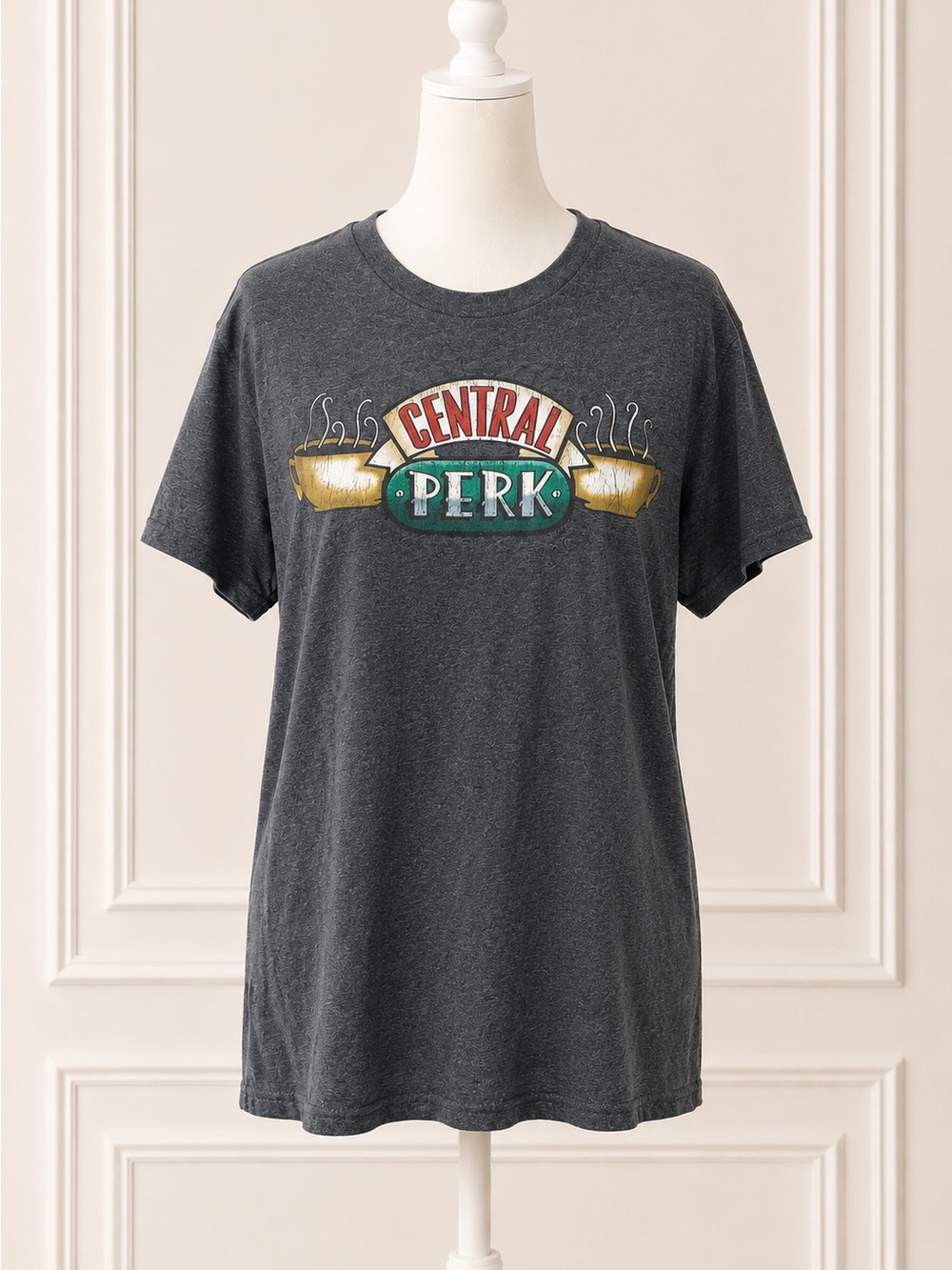 Friends Central Perk Graphic T-Shirt Gray Short Sleeve Crew Neck Size M